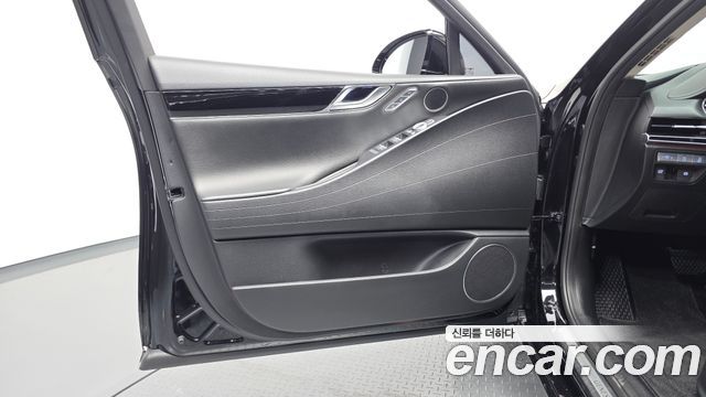 Genesis G80 2022 — photo 14