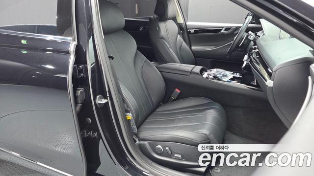 Genesis G80 2022 — photo 16