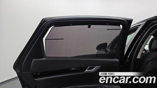 Genesis G80 2022 — photo 27