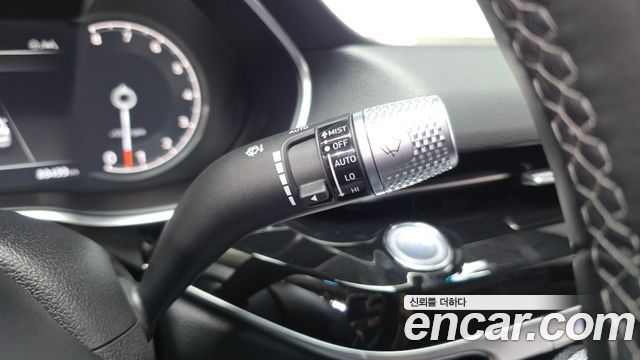 Genesis G80 2022 — photo 35