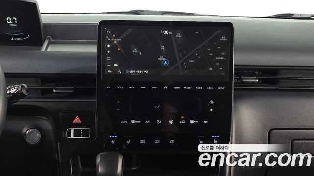 Hyundai Staria 2023 — photo 14