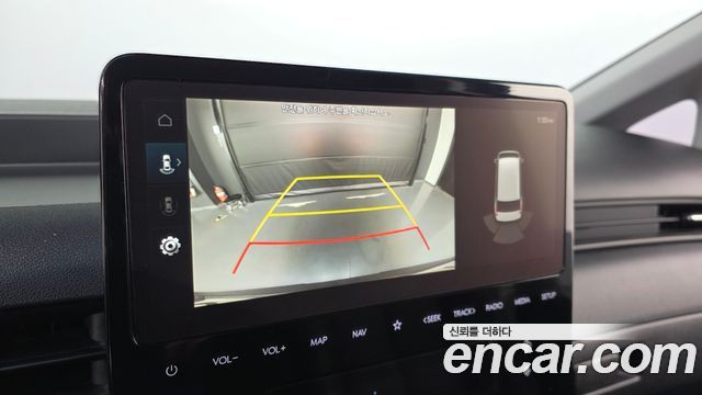 Hyundai Staria 2023 — photo 15
