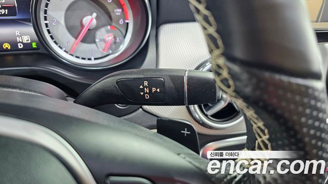 Mercedes-Benz GLA-Class 2015 — photo 9