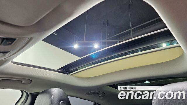 Mercedes-Benz GLA-Class 2015 — photo 19