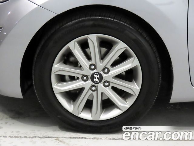Hyundai AVANTE 2014 — photo 5