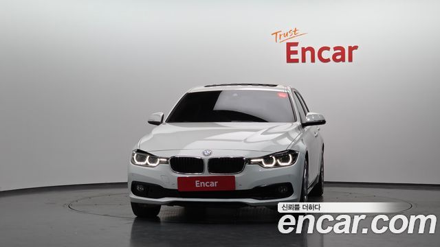 BMW 3-Series 2018 — photo 3