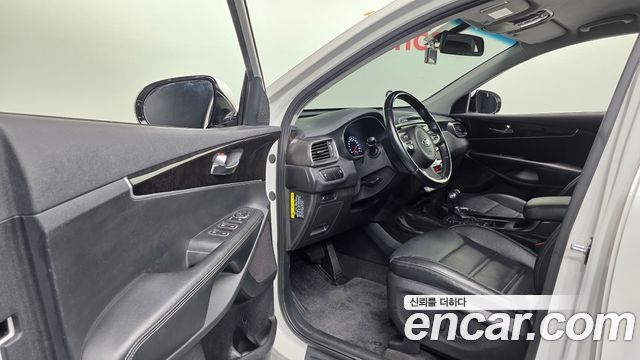 Kia Sorento 2016 — photo 13