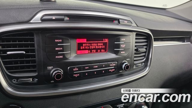 Kia Sorento 2016 — photo 20