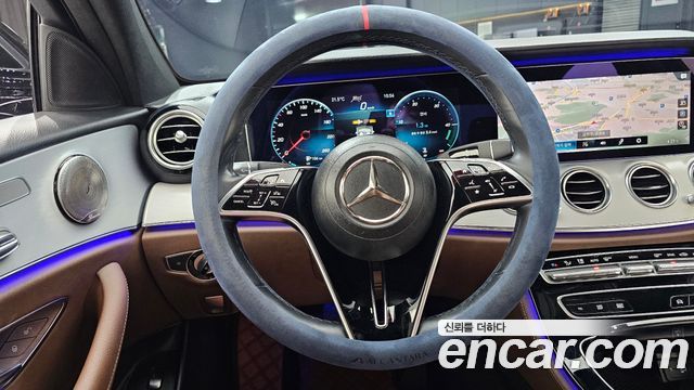 Mercedes-Benz E-Class 2021 — photo 21