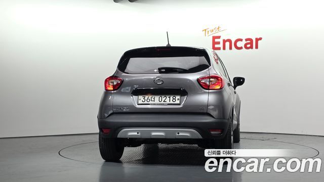 Renault Korea QM3 2016 — photo 4