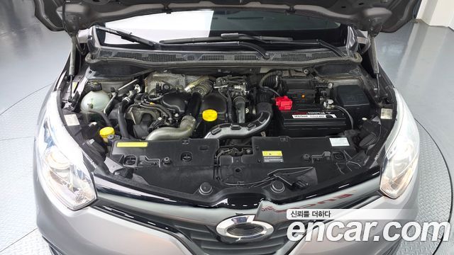 Renault Korea QM3 2016 — photo 6