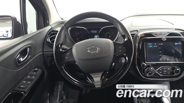 Renault Korea QM3 2016 — photo 18