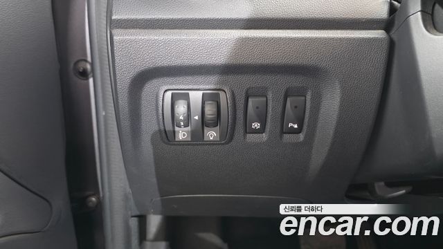 Renault Korea QM3 2016 — photo 27