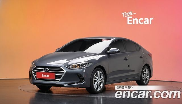 Hyundai AVANTE 2017 — photo 1