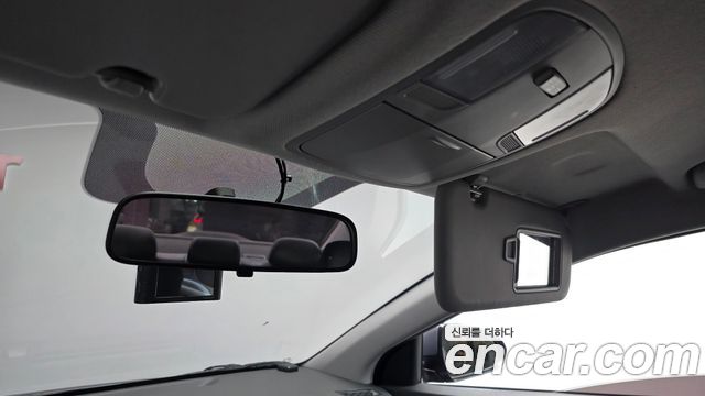 Hyundai AVANTE 2017 — photo 29