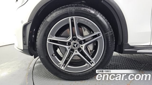 Mercedes-Benz GLC-Class 2021 — photo 5