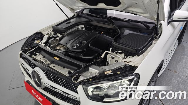 Mercedes-Benz GLC-Class 2021 — photo 6