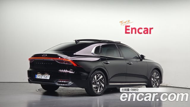 Hyundai Grandeur 2023 — photo 2