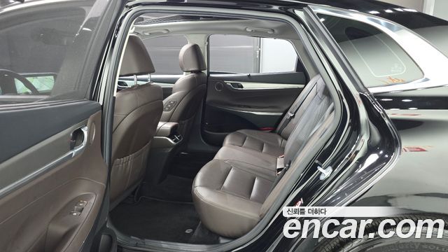Hyundai Grandeur 2023 — photo 17