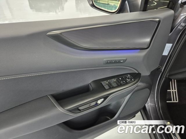 Lexus NX 2025 — photo 14