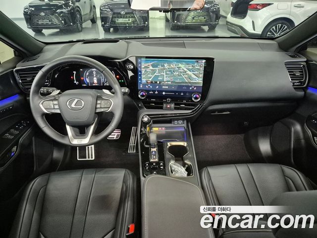 Lexus NX 2025 — photo 17