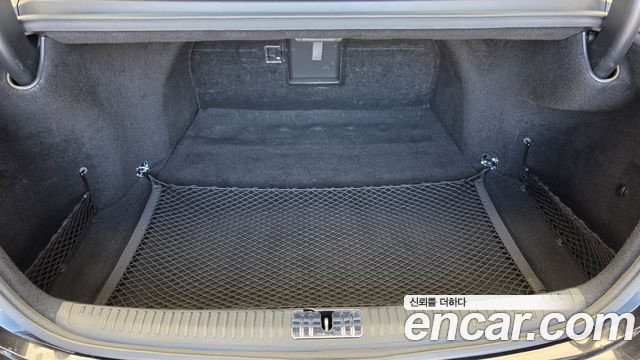 Genesis G90 2019 — photo 20
