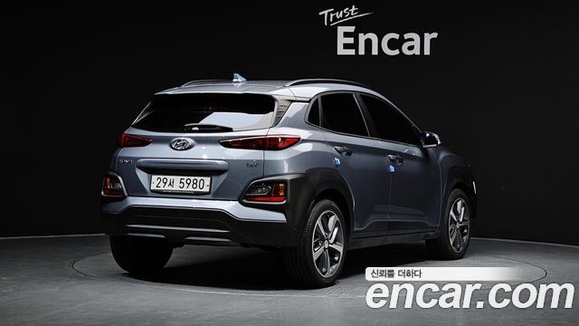 Hyundai Kona 2018 — photo 2