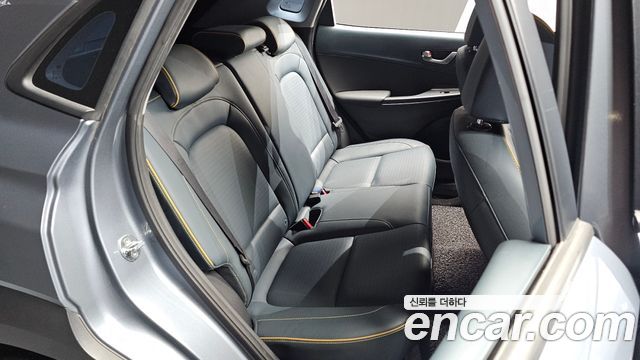 Hyundai Kona 2018 — photo 11
