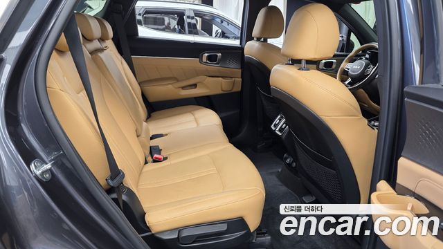 Kia Sorento 2022 — photo 11