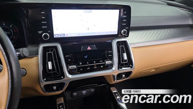 Kia Sorento 2022 — photo 13