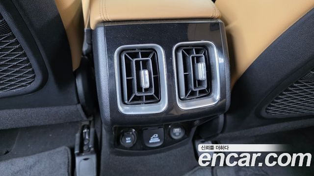 Kia Sorento 2022 — photo 18