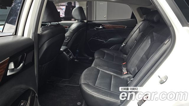 Kia K7 2017 — photo 18