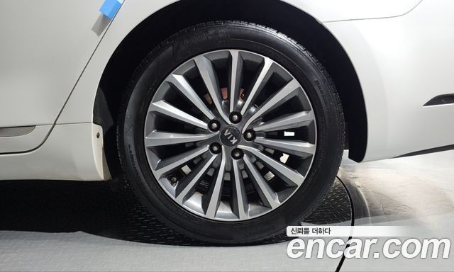 Kia K7 2017 — photo 7