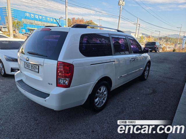 Kia Canival 2013 — photo 7