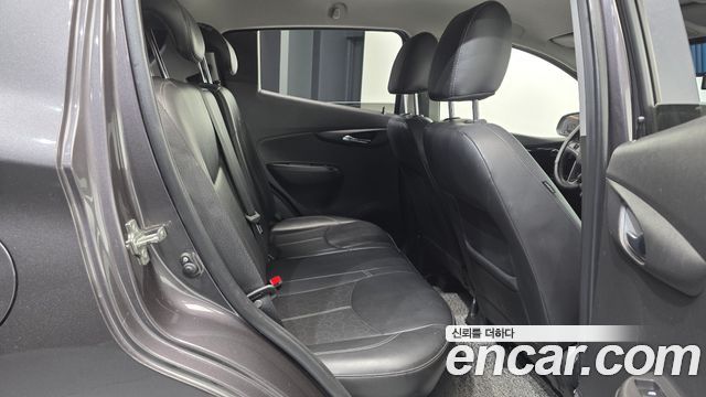 Chevrolet Korea Spark 2016 — photo 12