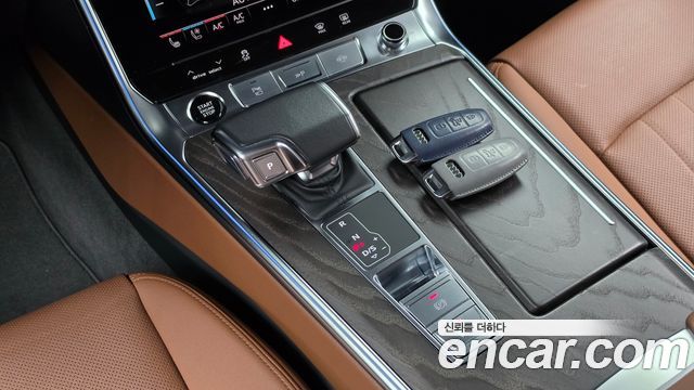 Audi A6 2023 — photo 12