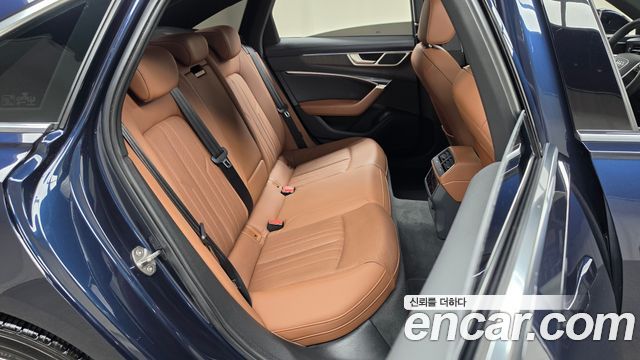 Audi A6 2023 — photo 18