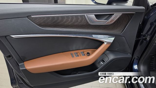 Audi A6 2023 — photo 14