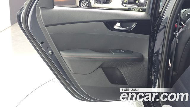 Kia K3 2020 — photo 15