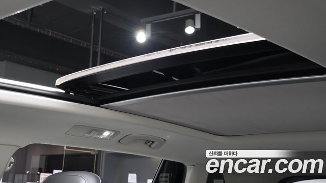 Volkswagen Tiguan 2018 — photo 18