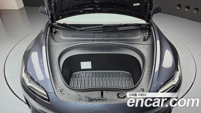 Tesla Model 3 2026 — photo 6