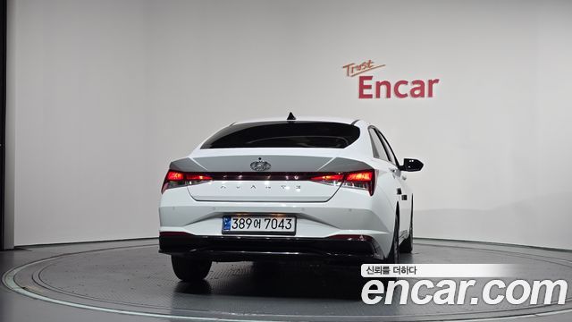 Hyundai AVANTE 2023 — photo 4