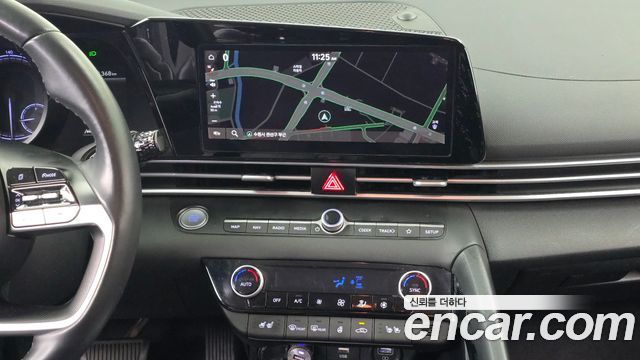 Hyundai AVANTE 2023 — photo 18