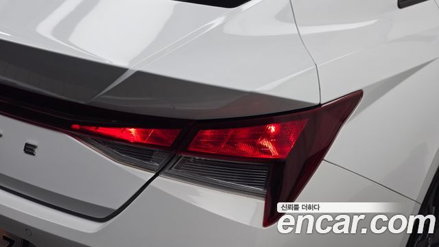 Hyundai AVANTE 2023 — photo 9