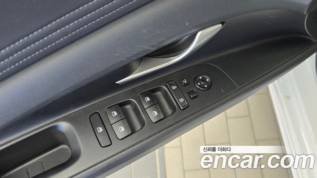 Hyundai AVANTE 2023 — photo 27