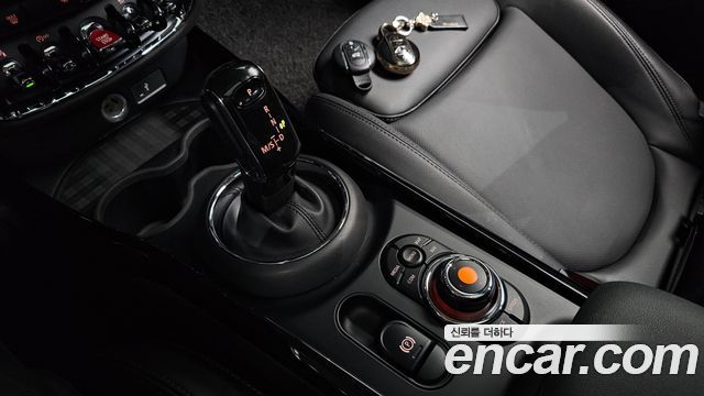 Mini Clubman 2020 — photo 12