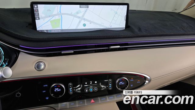 Genesis GV70 2022 — photo 19