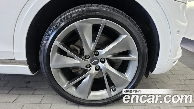Genesis GV70 2022 — photo 7