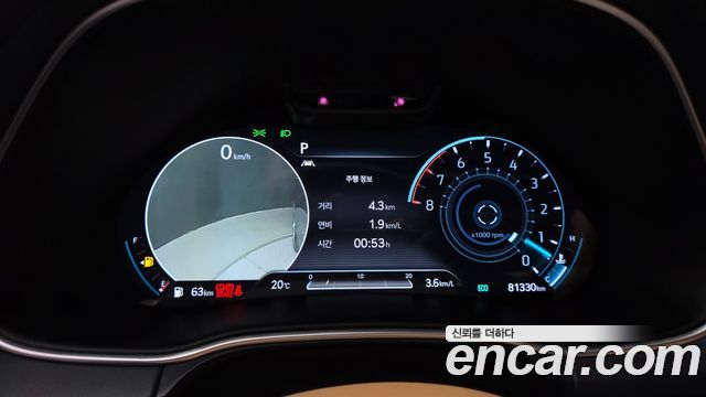 Genesis GV80 2021 — photo 11