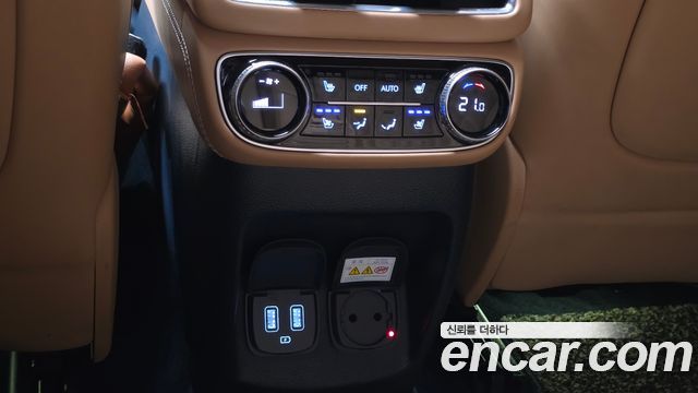 Genesis GV80 2021 — photo 30
